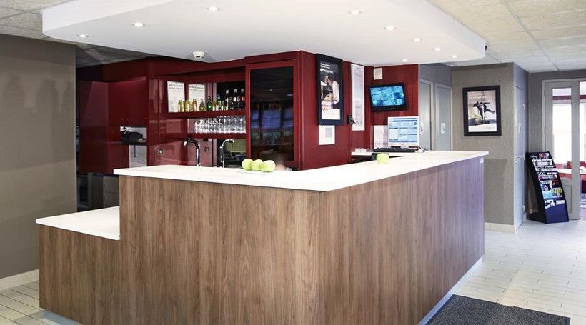 Hôtel Campanile La Verriere  | La Verriere | Yvelines | France 19