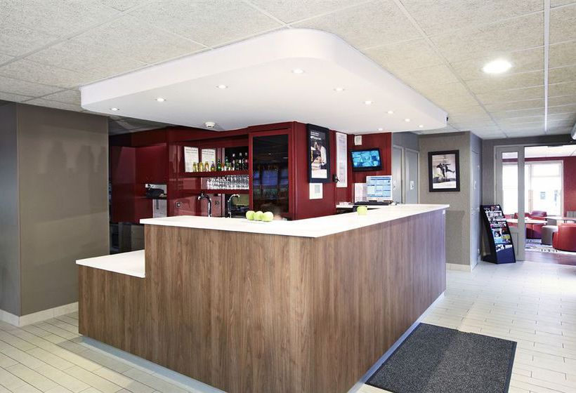 Hôtel Campanile La Verriere  | La Verriere | Yvelines | France 8