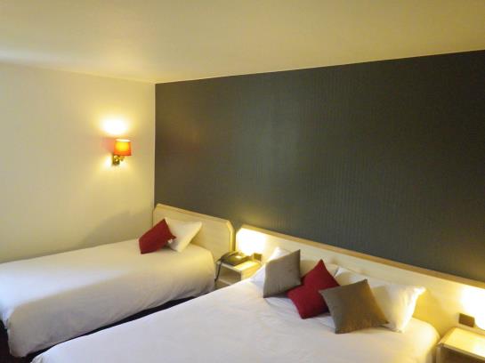 P'tit Dej-HOTEL Voreppe Amys  | Voreppe | Isere | France 14