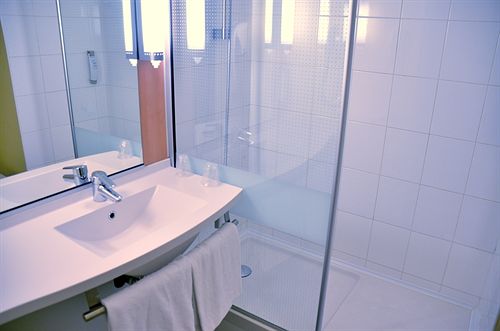 Hôtel Ibis Marseille Timone  | Marseille | Bouches du Rhone | France 10