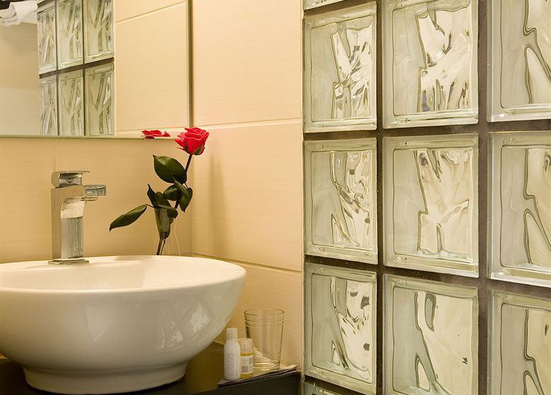 Hôtel Carré Vieux Port  | Marseille | Bouches du Rhone | France 3