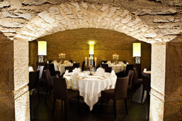 Hôtel Hostellerie Le Cedre  | Beaune | Cote d'Or | France 13