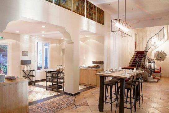 Hotel D'Europe et d'Angleterre  | Macon | Saone-et-Loire | Francia 5