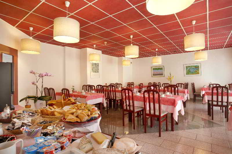 Hôtel L'Arc En Ciel  | Thonon les Bains | Haute-Savoie | France 4