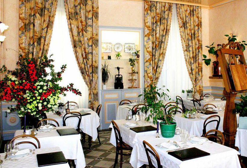 Hotel De La Basilique Paray le Monial Saona y Loira