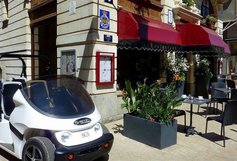 Hôtel De La Basilique  | Paray le Monial | Saone-et-Loire | France 6