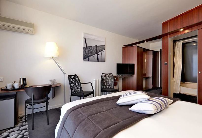 Hôtel Arundel  | Les Sables d'Olonne | Vendee | France 20