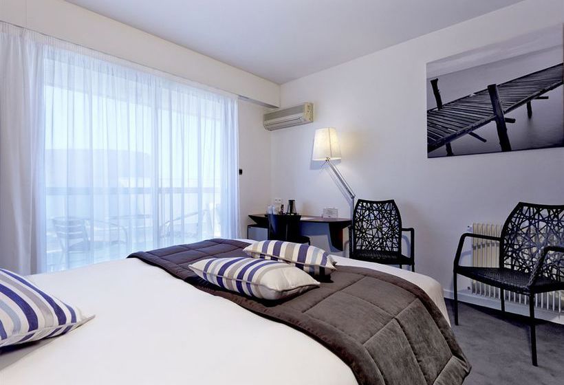 Hôtel Arundel  | Les Sables d'Olonne | Vendee | France 8