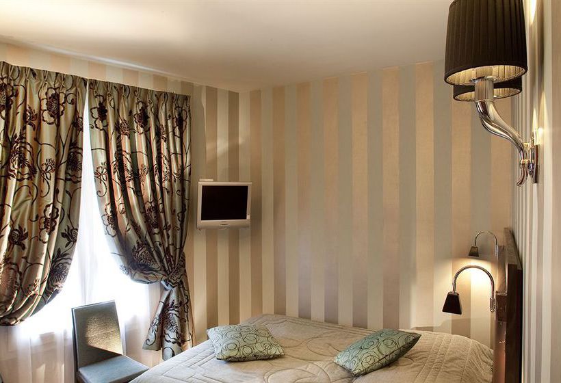 Hôtel Riviera Elysées  | Paris | Paris | France 12