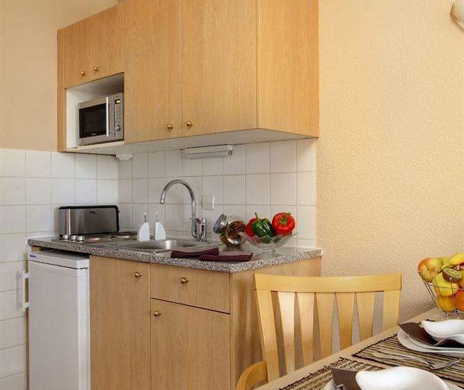 Citadines Castellane Marseille  | Marseille | Bouches du Rhone | France 16