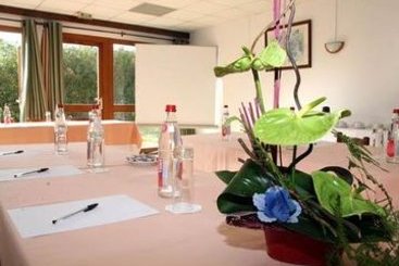 Comfort Hotel Airport  | Perpignan | Pyrenees-Orientales | France 3