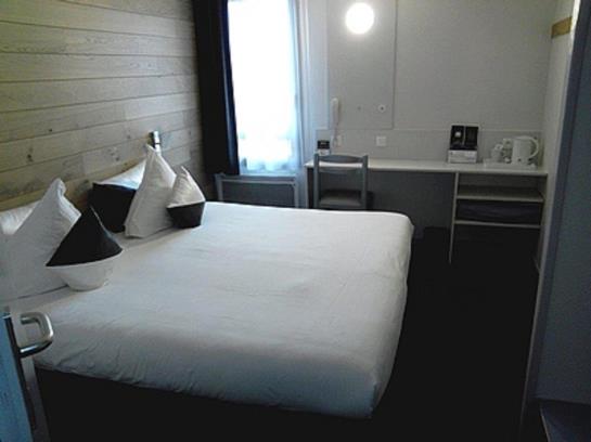 Hôtel Logis Les Loges  | Rennes | Ille-et-Vilaine | France 2