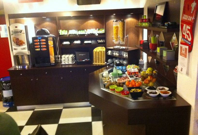 Hotel Kyriad Design Enzo Vierzon Vierzon