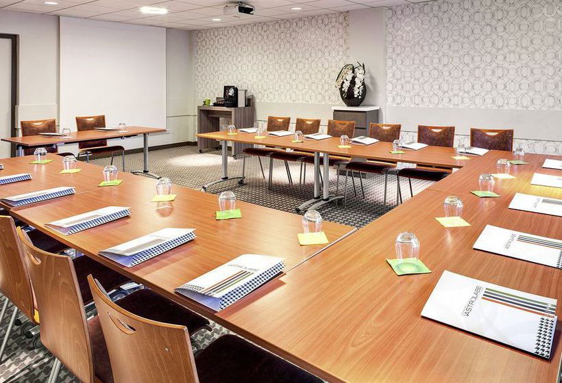 Hôtel Ibis Styles Clermont Ferrand Aéroport  | Clermont Ferrand | Puy-de-Dome | France 8