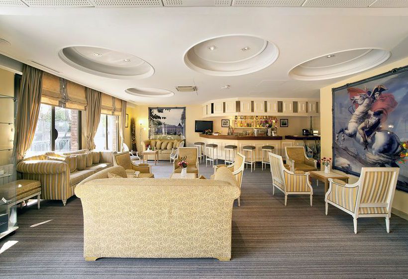 Hôtel Qualys Rueil La Défense  | Rueil Malmaison | Hauts-de-Seine | France 4