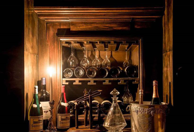 Hôtel De la Cite  | Carcassonne | Aude | France 8