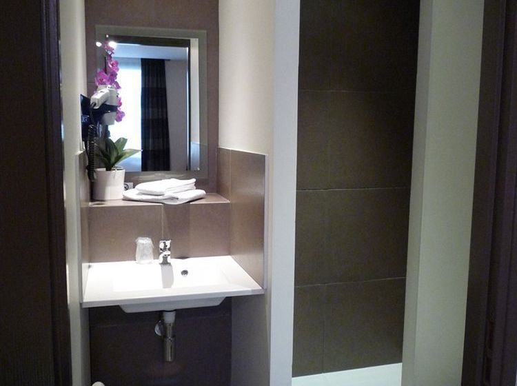 Hôtel Des Ducs  | Dijon | Cote d'Or | France 20