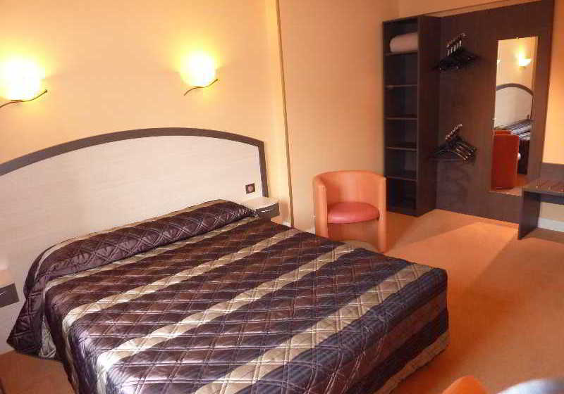 InterHotel Le Saint-Martial  | Limoges | Haute-Vienne | France 3