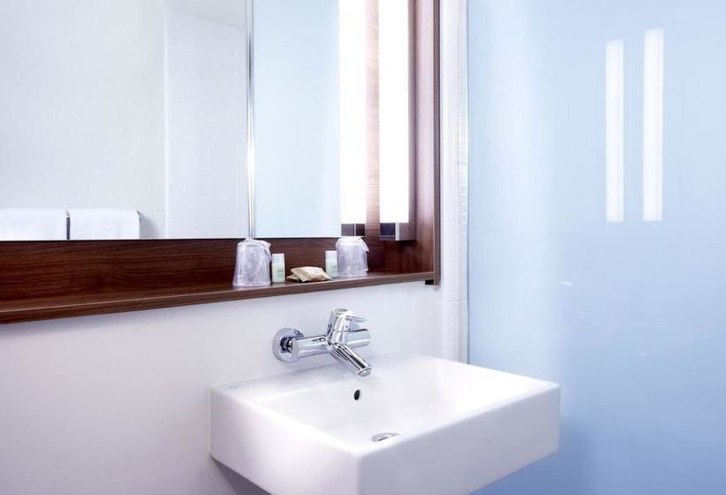 Hôtel Campanile Paris 19 La Villette  | Paris | Paris | France 10