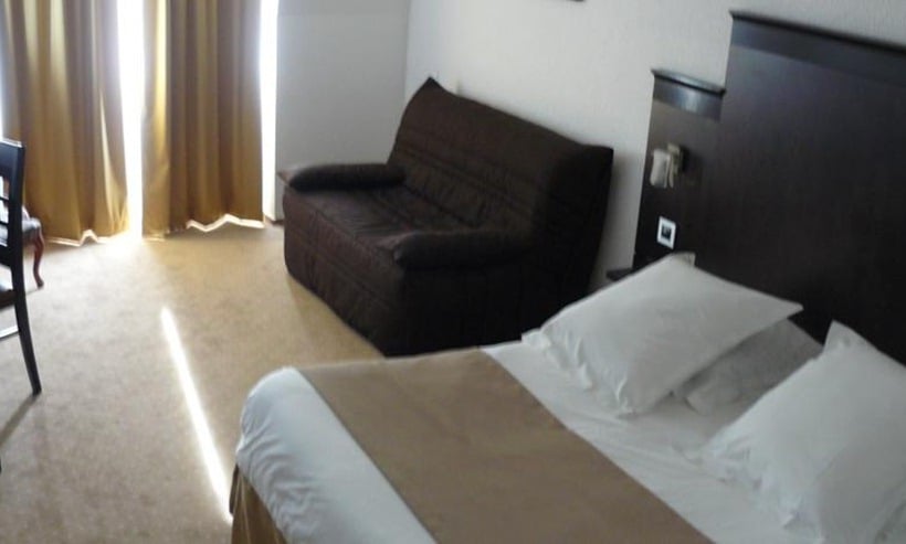 Hôtel De France  | Poitiers | Vienne | France 16