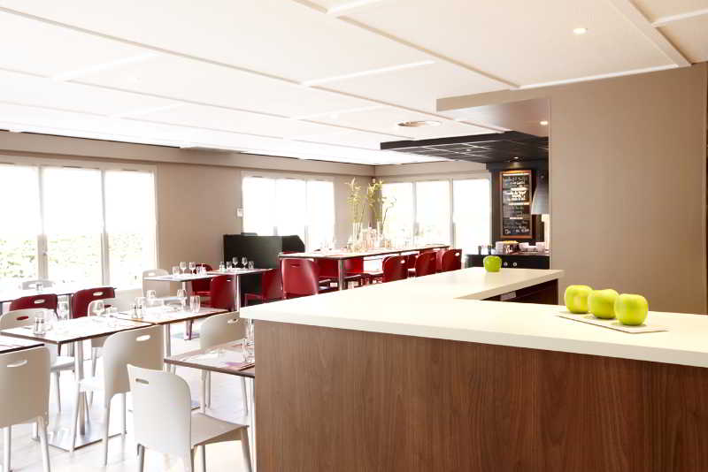 Hôtel Gril Campanile  | Aix-en-Provence | Bouches du Rhone | France 15