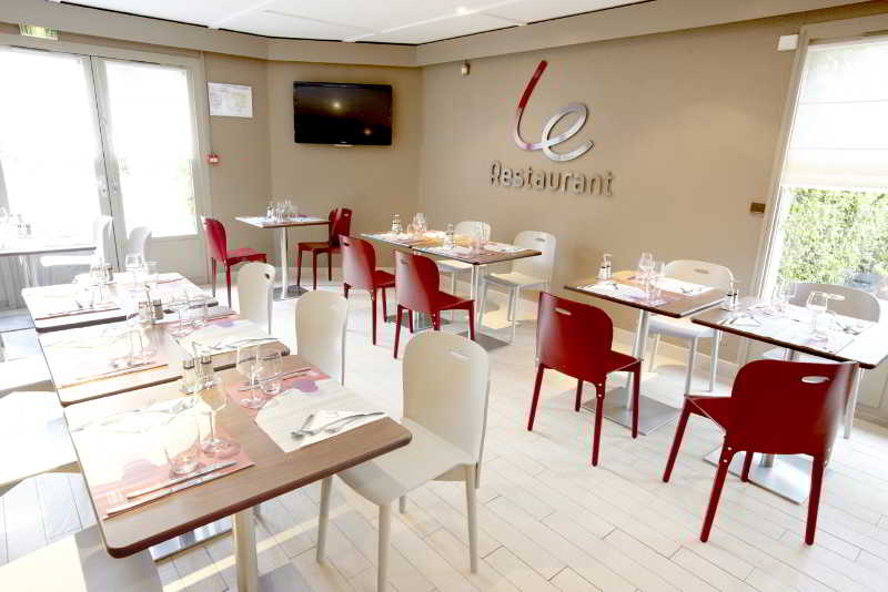 Hôtel Gril Campanile  | Aix-en-Provence | Bouches du Rhone | France 18