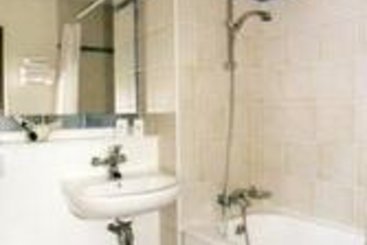 Hôtel Helvetia  | Annemasse | Haute-Savoie | France 1