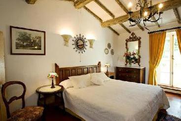 Hôtel Hameau  | St Paul de Vence | Alpes-Maritimes | France 15