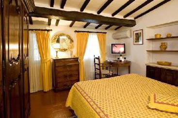 Hôtel Hameau  | St Paul de Vence | Alpes-Maritimes | France 20