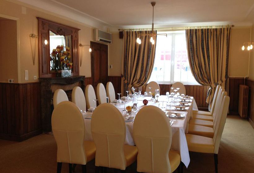 Hôtel De la Poste et du Lion d'Or  | Avallon | Yonne | France 16