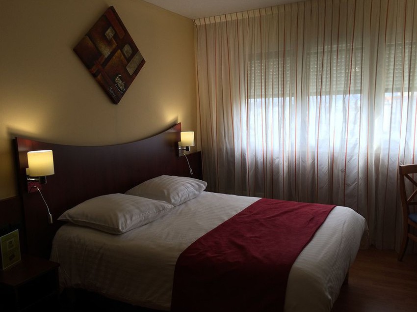 Inter-Hotel Center  | Brest | Finistere | France 10