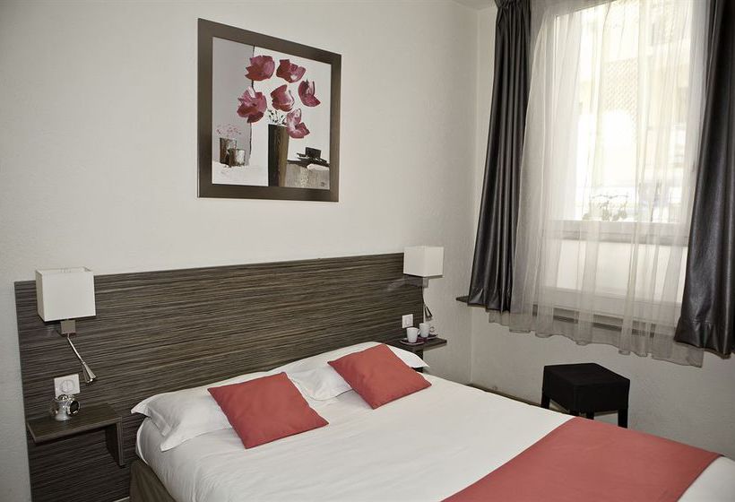 Hôtel Ibis Styles Hyeres Centre Gare  | Hyeres | Var | France 11