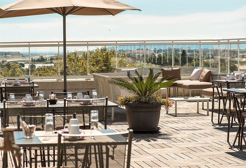 Hôtel Ibis Styles Hyeres Centre Gare  | Hyeres | Var | France 12