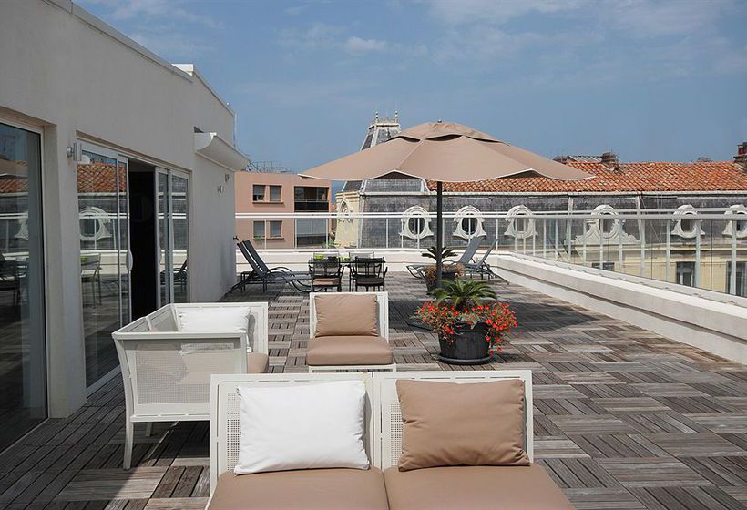 Hôtel Ibis Styles Hyeres Centre Gare  | Hyeres | Var | France 14