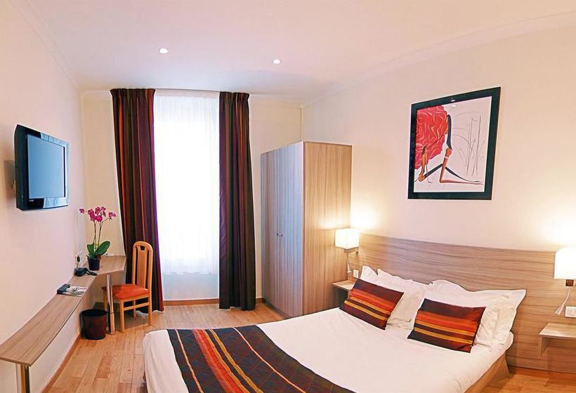 Hôtel Ibis Styles Hyeres Centre Gare  | Hyeres | Var | France 19