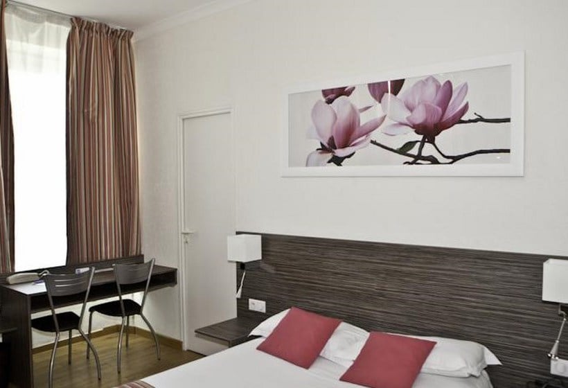 Hôtel Ibis Styles Hyeres Centre Gare  | Hyeres | Var | France 2