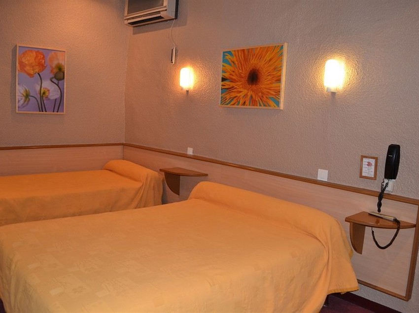 Inter-Hotel d'Angleterre  | Salon de Provence | Bouches du Rhone | Francia 11