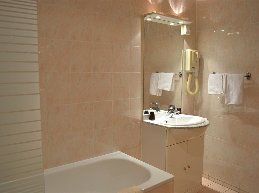 Inter-Hotel d'Angleterre  | Salon de Provence | Bouches du Rhone | Francia 20