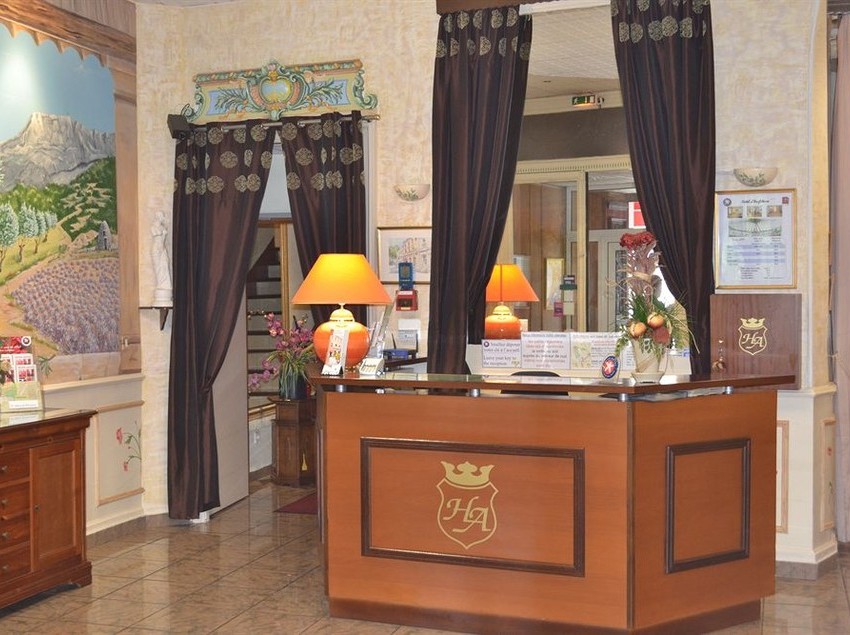 Inter-Hotel d'Angleterre  | Salon de Provence | Bouches du Rhone | Francia 3