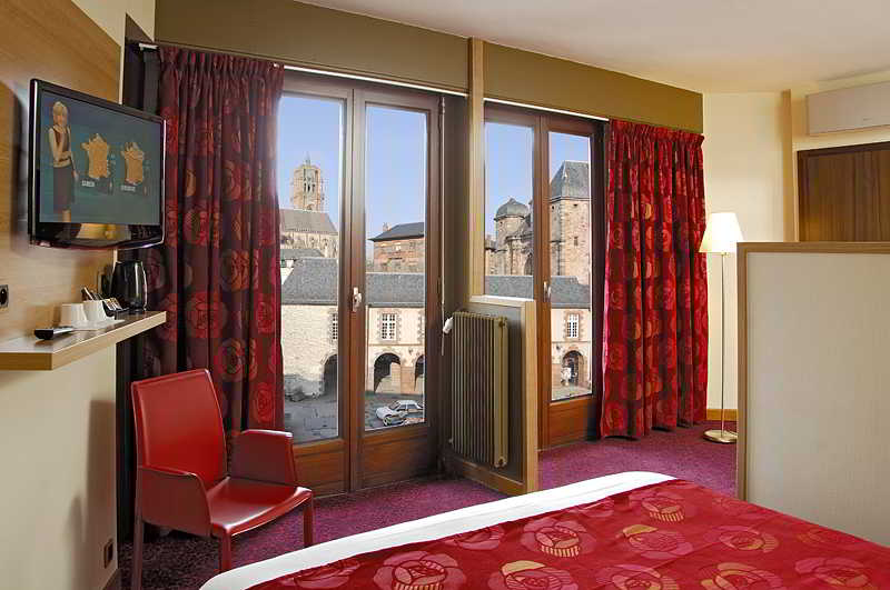 Inter-Hotel de la Tour Maje  | Rodez | Aveyron | France 11