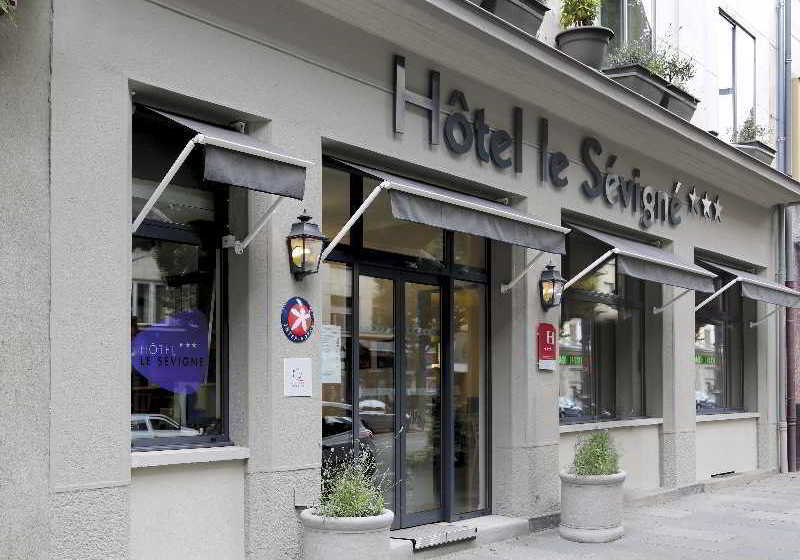 Inter-Hotel Le Sévigné  | Rennes | Ille-et-Vilaine | France 11