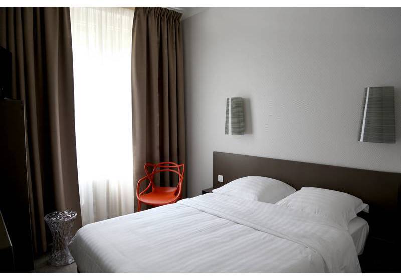 Inter-Hotel Le Sévigné  | Rennes | Ille-et-Vilaine | France 8