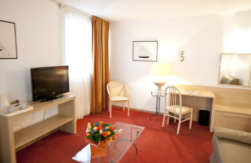 Inter-Hotel Port Marine  | Sete | Herault | France 18