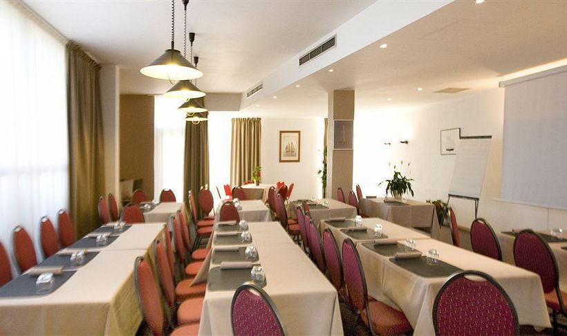 Inter-Hotel Port Marine  | Sete | Herault | France 9