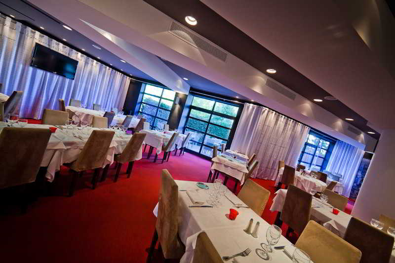 Inter-Hotel République  | Clermont Ferrand | Puy-de-Dome | France 10