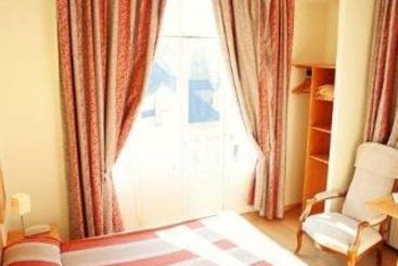 Hôtel Roche Corneille  | Dinard | Ille-et-Vilaine | France 4