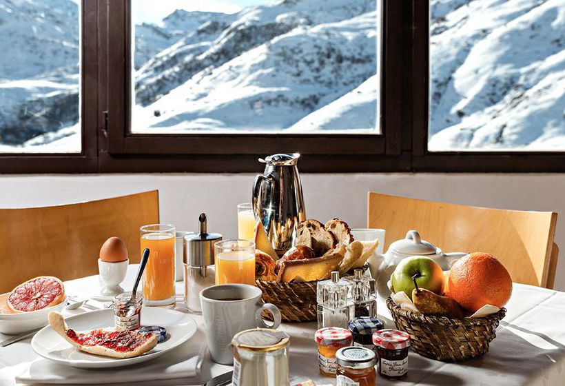 Hôtel Les Bruyères  | Les Menuires | Savoie | France 10