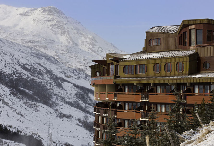 Hôtel Les Bruyères  | Les Menuires | Savoie | France 18