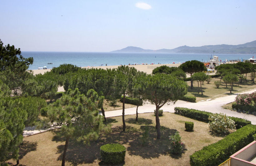 Grand Hotel Du Lido  | Argeles sur Mer | Pyrenees-Orientales | France 15