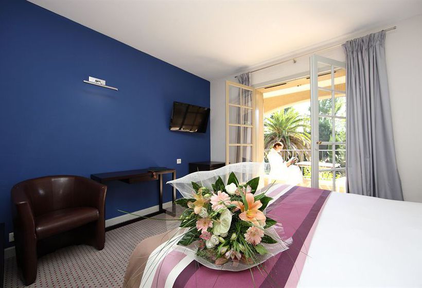 Hôtel Les Agassins  | Le Pontet | Vaucluse | France 2